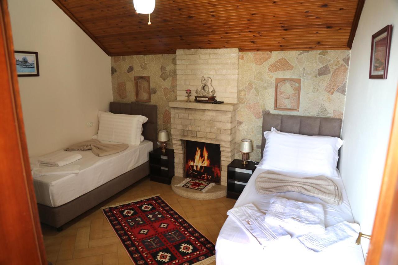 --Hotel Deal-- Rooms With Castle View Krujë Dış mekan fotoğraf